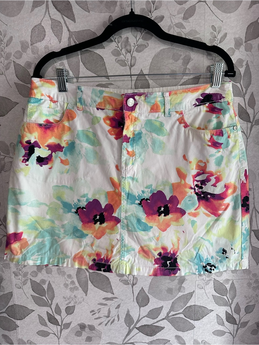 croft & barrow White Floral Mini Skort with Purple, Pink and Aqua Accents